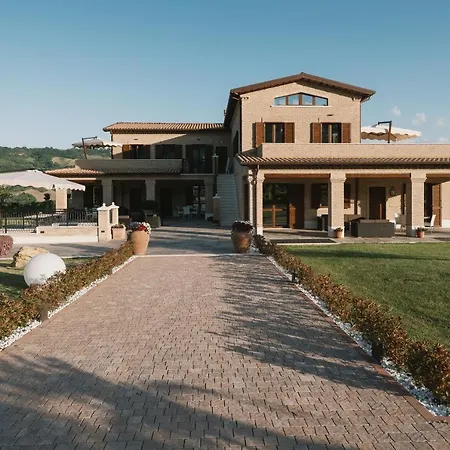 Alloggio per agriturismo Moresco Agriturismo *